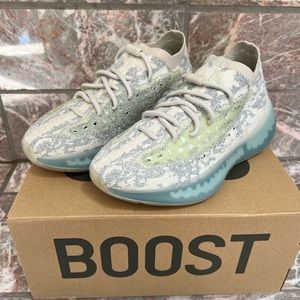 Yeezy boost 380